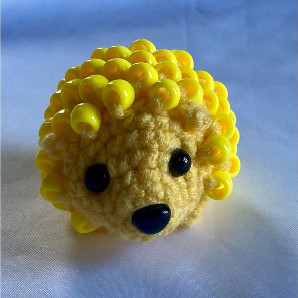 HANDMADE Crochet Beaded Fidget Hedgehog - Picture 5 of 16